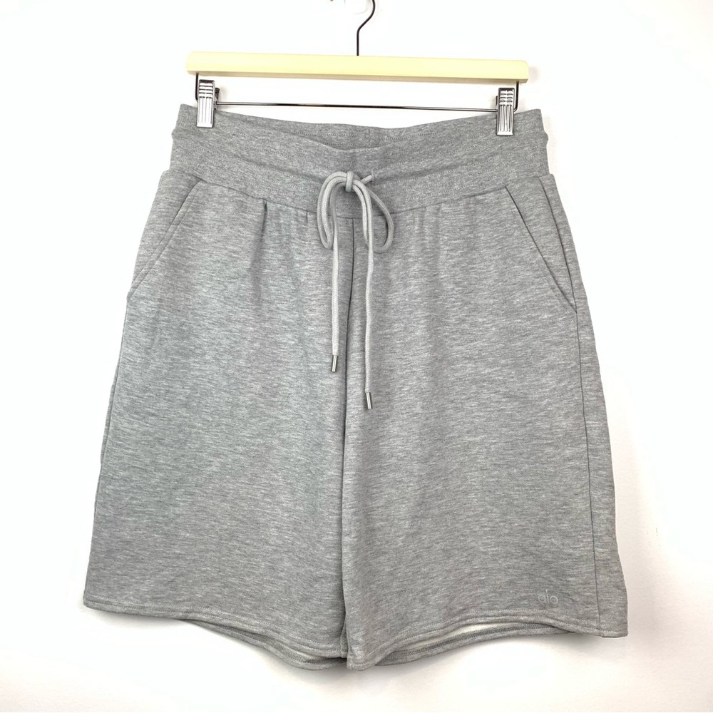 Alo Shorts Gray Sz Large Drawstrings Pockets Cotton Blend Terry 8.5” Inseam